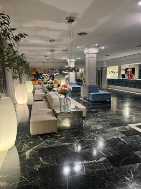 Hotel RL Anibal - Housity