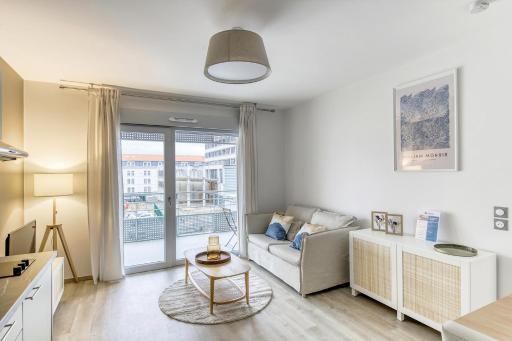 OVELIA Clermont-Ferrand - Le Puy des Olivines - Housity