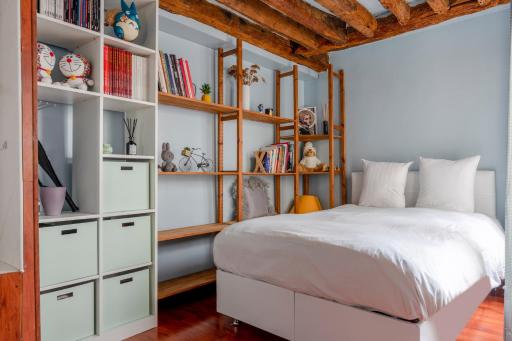 Lovely Center Residence - Housity