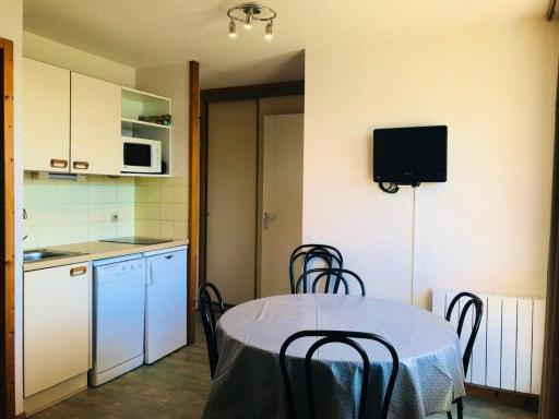 Résidence Le Chanteloup - 2 Pièces pour 5 Personnes 914 - Housity