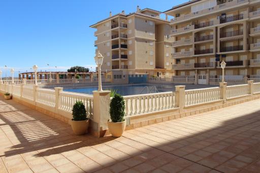 Elvira Home, apartamento en La Mata, Torrevieja AQ-120 - Housity