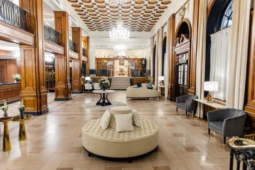 The Lord Nelson Hotel & Suites - Housity
