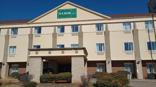 SAMIR Stay at NW Expressway - Housity