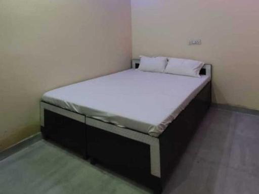 Super Hotel O G Hotel Happy Home - Housity