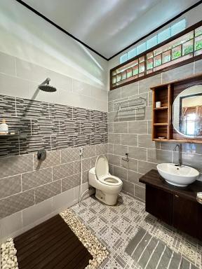 Bunaken Villa Queen's Dive - Housity