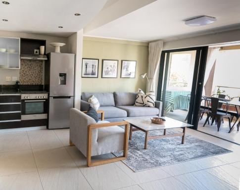 Stylish Apartment with Large, Covered Balcony in De Waterkant - Hizvo