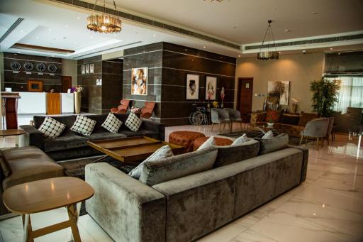 Ginger Luxury House - Housity
