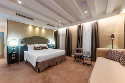 Acca Hotel - Housity