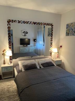 Apartment Sweet Dreams-close to ZOO,Dinamo stadium and the city center - Housity