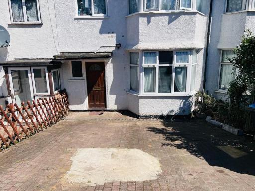 Colindale stay - Housity