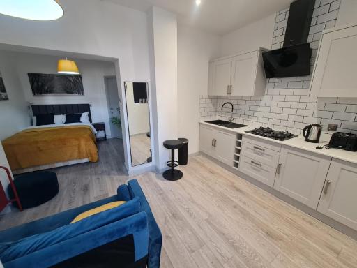 Stratford Prime Rooms - Housity