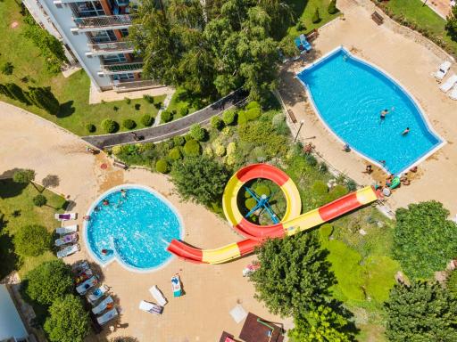 Imperial and Crown Fort Noks Grand Resort - Housity