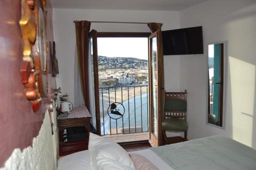 Hostal La Garita - Housity