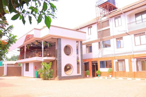 ROMITA HOTEL - Housity