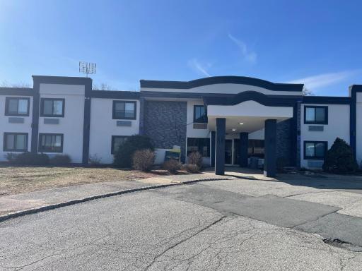 The Wayne Inn - Housity