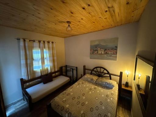 Casa completa em Santana de Parnaíba - Housity