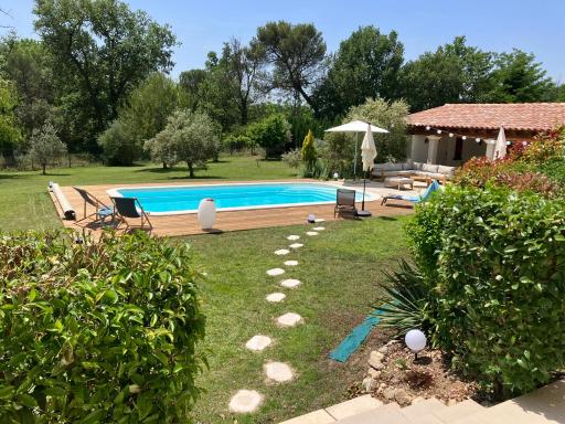 Halte Vintage. A l’ombre du saule. - Housity