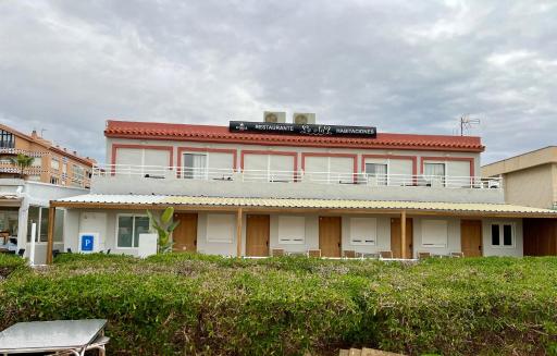 Pensión La Ola - Housity
