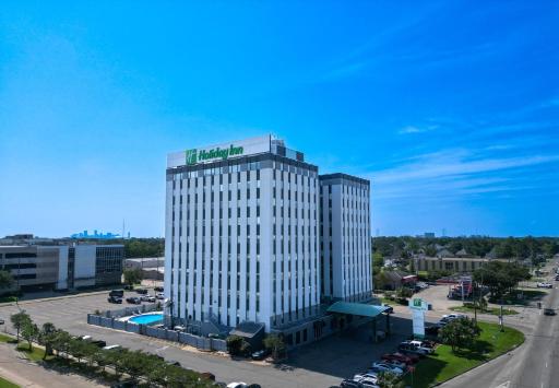 Holiday Inn Metairie New Orleans by IHG - Housity