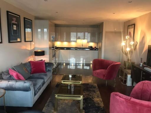 Luxury Central Tunbridge Wells with free parking - Housity