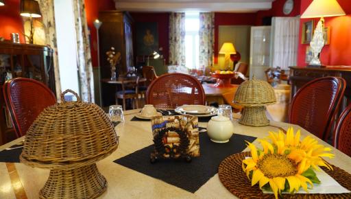 Au Bonheur De Ce Monde - Housity