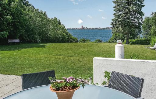 Three-Bedroom Holiday Home In Stege - Housity