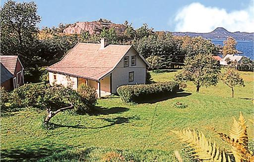 Holiday Home Skånevik Skånevikstrand - Housity