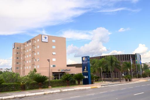 UniHotel Salto - Housity