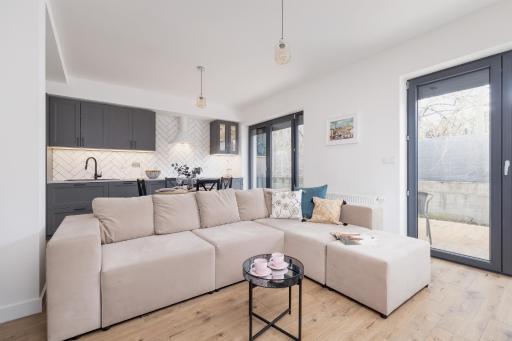 Apartment in Krakow with parking and balcony by Noclegi Renters - Housity