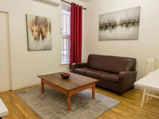 Heart of MTR for Memorable Experience 7minMetro 2 backyard Fully Equipped - Housity
