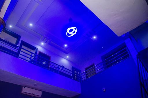Nobles Amp Suites - Housity