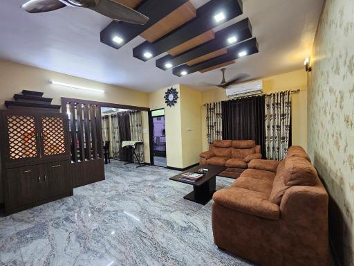 Fully Airconditioned Uber Luxurious Holiday Home. - Housity