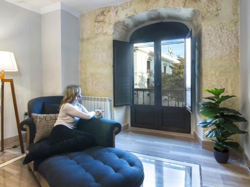 ChezmoiHomes Town Hall 1 - Housity