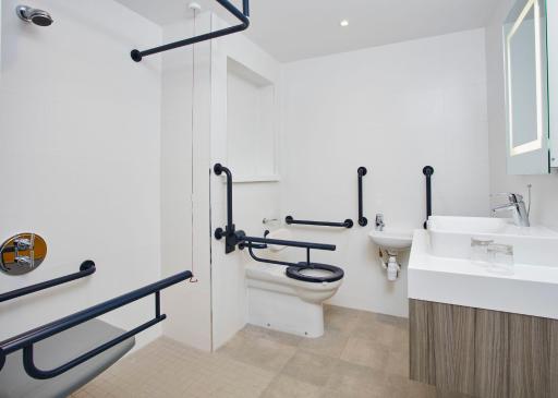 Leonardo Royal Hotel Oxford - Housity