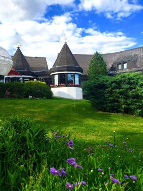 Landhotel Hubertus - Housity