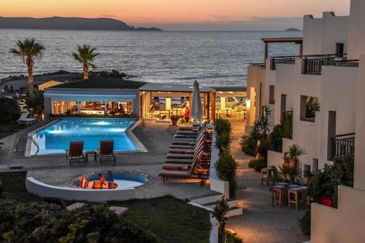 Yria Beach Hotel - Housity