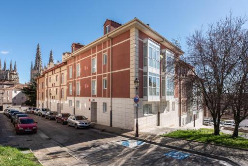Apartamentos El Cid - Housity