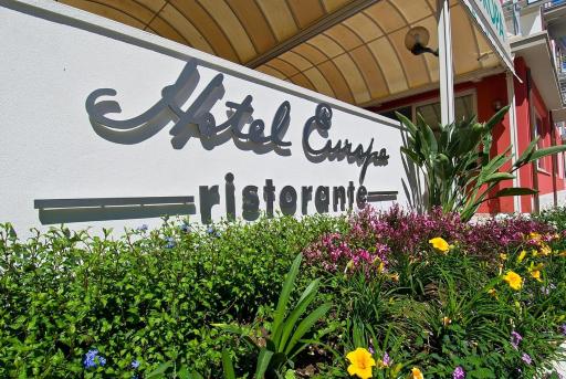 Hotel Europa - Housity