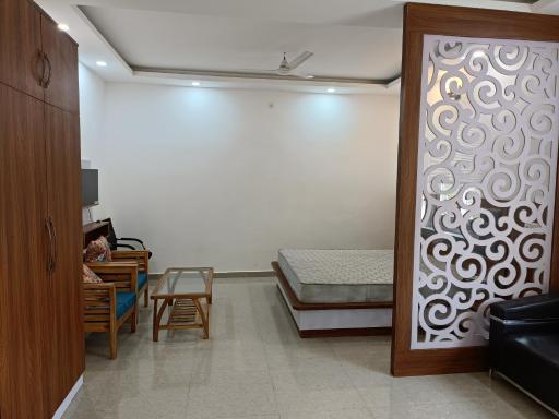 ADVENT HOTEL - Housity