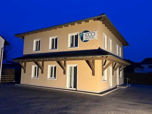 Eco Motel - Housity