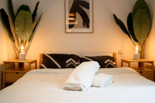 Stockholm Design Apt in Historic District - Housity