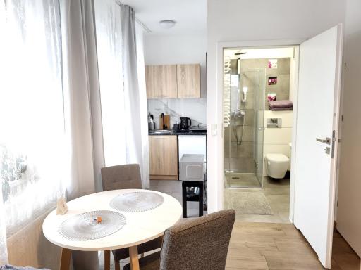 POKOJE - STUDIO GLIWICE przy ONKOLOGII - Housity