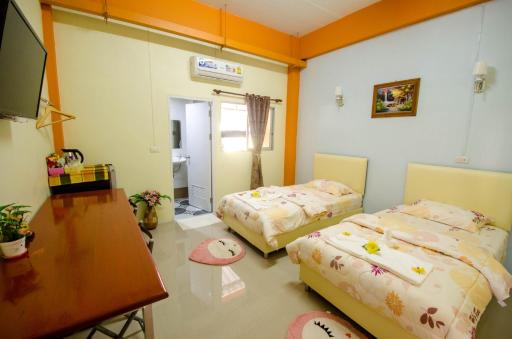 คุณแดง บัดเจทโฮเทล - Khun Daeng Budget Hotel - Housity