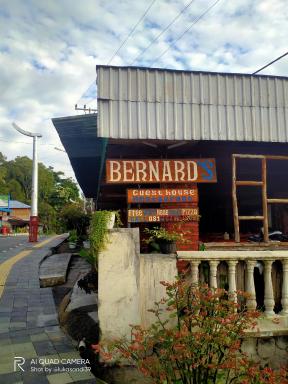 Bernard's Guest Houses - Housity