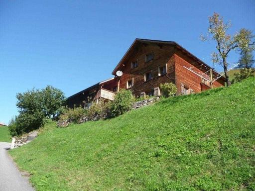 Haus Häsischa - Biobauernhof im Biosphaerenpark - - Housity