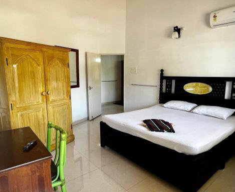 Easy Living Guesthouse, Varca - Housity