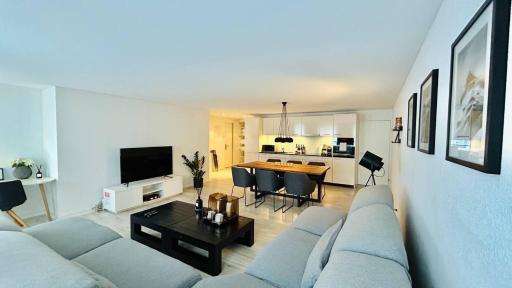 Paradeplatz Apartment by Airhome - Housity