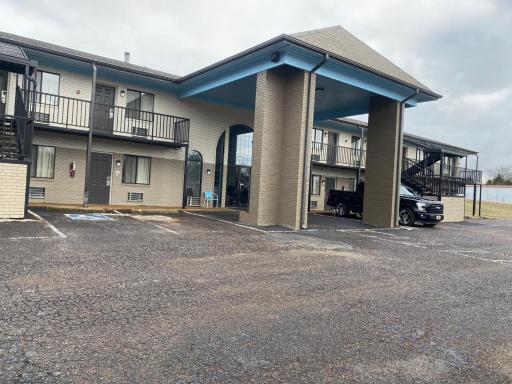 Savannah Lodge - Housity
