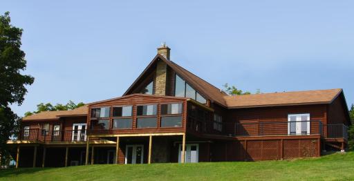 Smith Rock Chalets - Housity