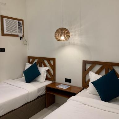 Bahandi Hotel - Hizvo